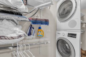 luxury vacation rental osage beach laundry room